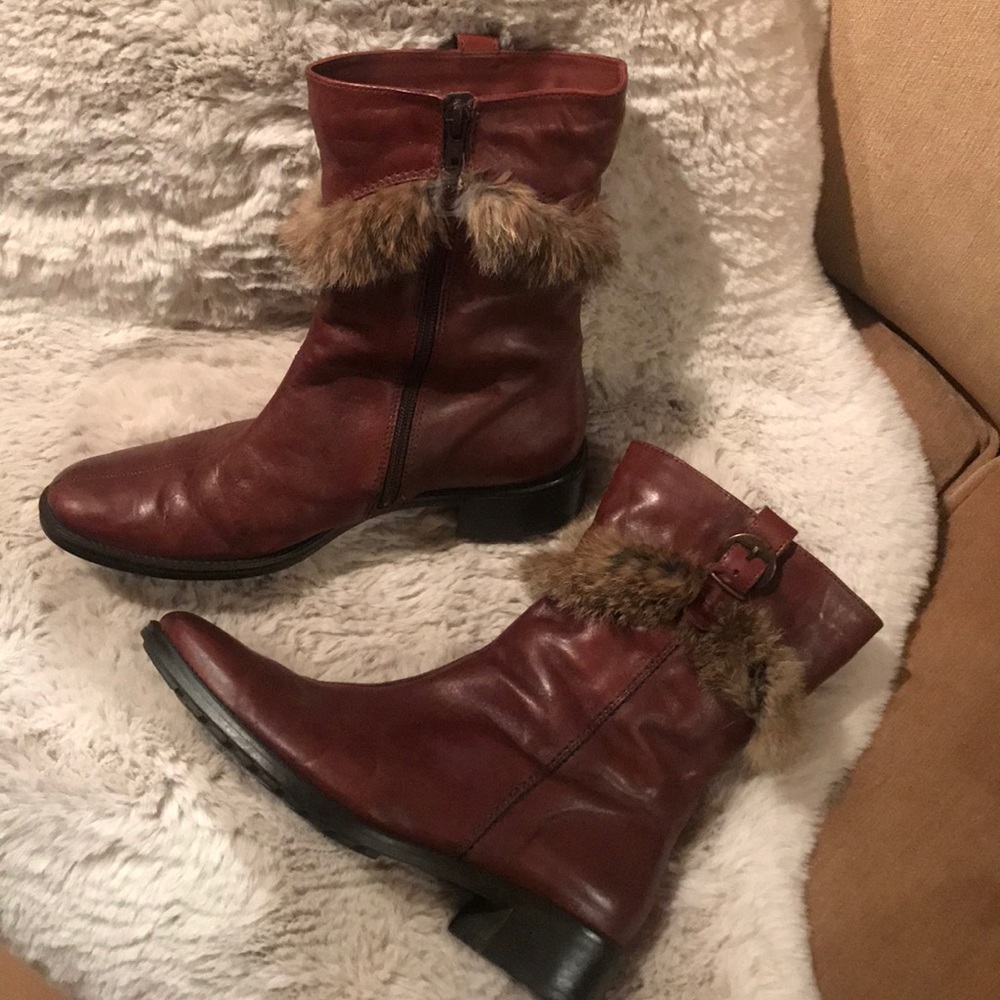 Boots with the Fur